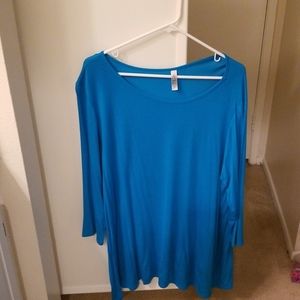 Women's Basic 3/4 Sleeve Long A-Line Top